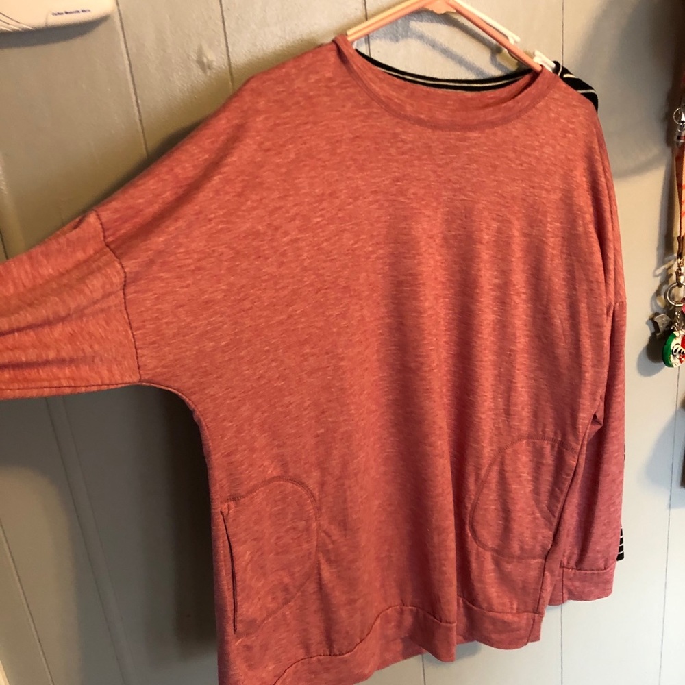 long sleeve with pockets